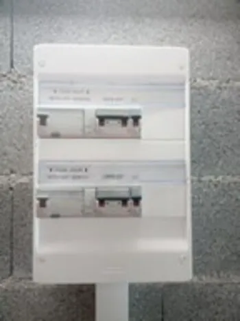 Dépannage de deux climatisations gainables à Salles d'Aude et installation d'un tableau électrique triphasé pour synchronisation des unités en cas de défaut, Narbonne, CLIM ELEC SERVICE